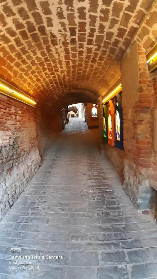 Il Paradiso Sopra Le Nuvole Peccioli