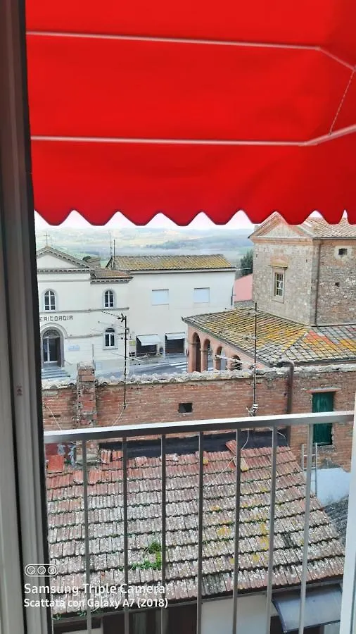 Il Paradiso Sopra Le Nuvole Peccioli 0*,  Italy